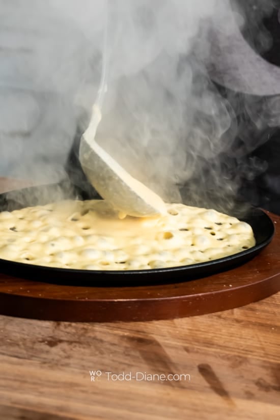 sizzling cheese sauce