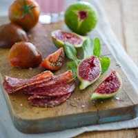 Thumbnail image for In Transition Meal: Tomatoes, Figs & Salute to Summer