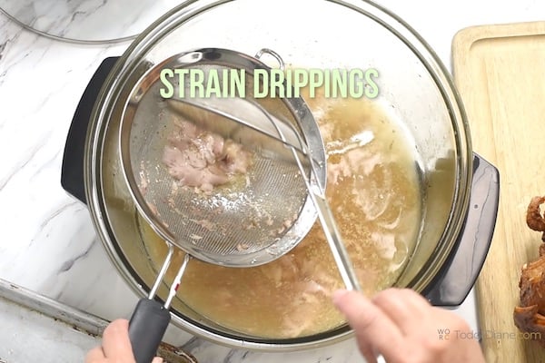 https://whiteonricecouple.com/recipe/images/Air-Fryer-Turkey-with-Gravy-skim.jpg