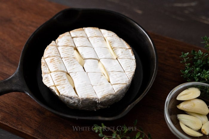 receta de aperitivo con queso en whiteonricecouple.com