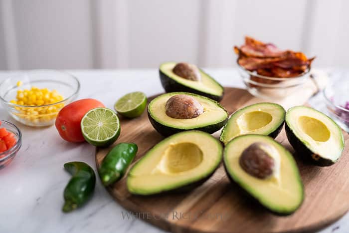 Avocado dip recipe for Game Day or Super Bowl appetizer | @whiteonrice