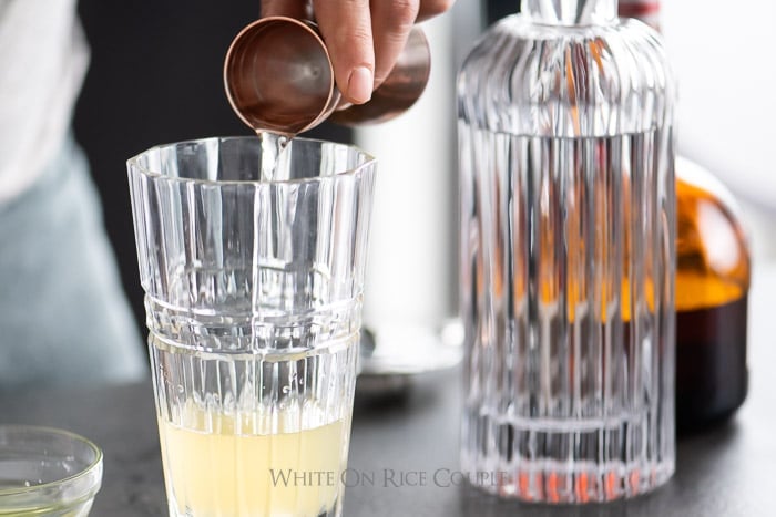 Classic White Lady Cocktail Recipe | WhiteOnRiceCouple.com