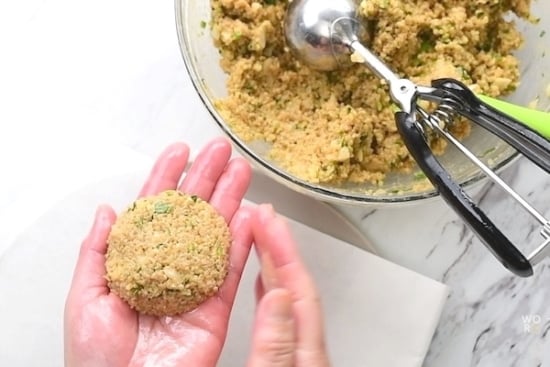 forming quinoa patties