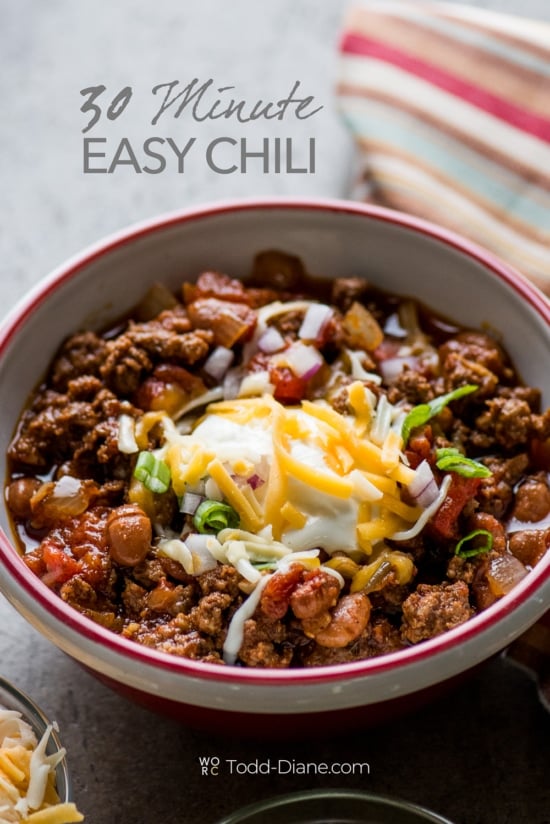 easy chili recipe in bowl 