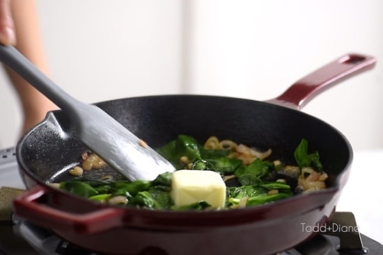 Wilting spinach in pan