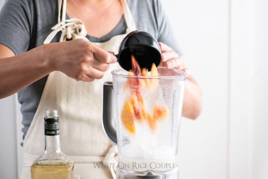 How to Make Frozen Peach Margaritas Recipe
