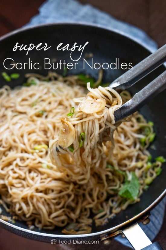 garlic butter noodles in pan 