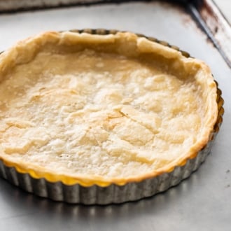 How to blind bake crust for pies or quiches @whiteonrice