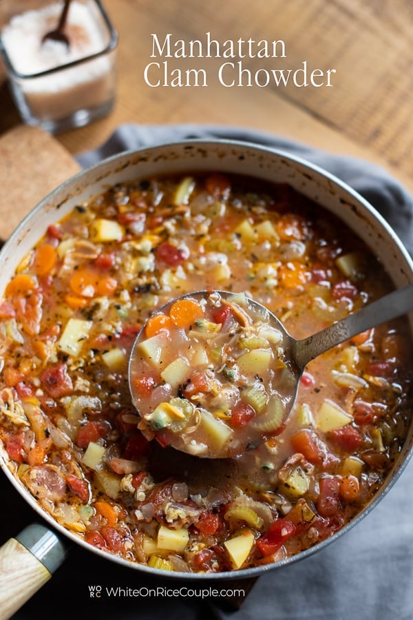 Easy Manhattan Clam Chowder in a pot