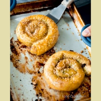 spatula hold rice paper egg roll spiral baked in oven