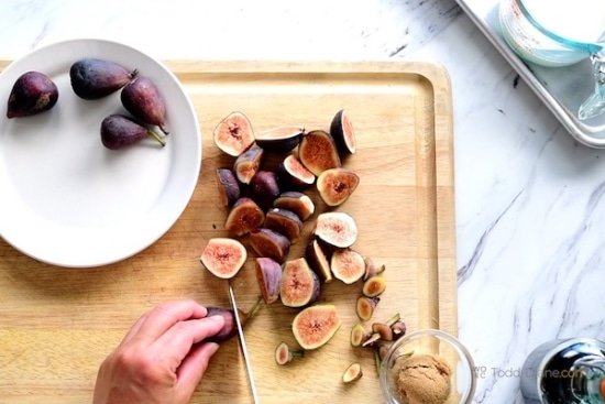cutting fresh figs