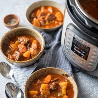 Slow Cooker Beef Stew Recipe in Instant Pot Pressure Cooker @whiteonrice