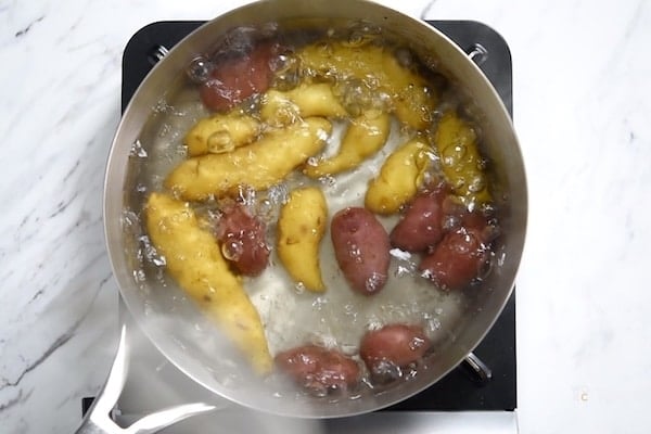Boiling potatoes