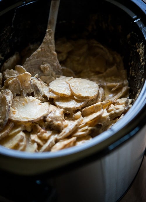 Slow Cooker Scalloped Potatoes by WhiteOnRiceCouple.com