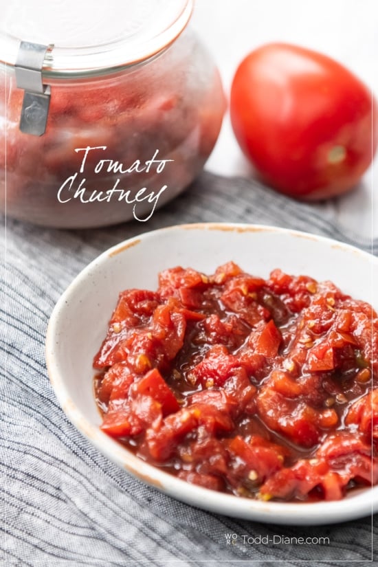 bowl of tomato chutney
