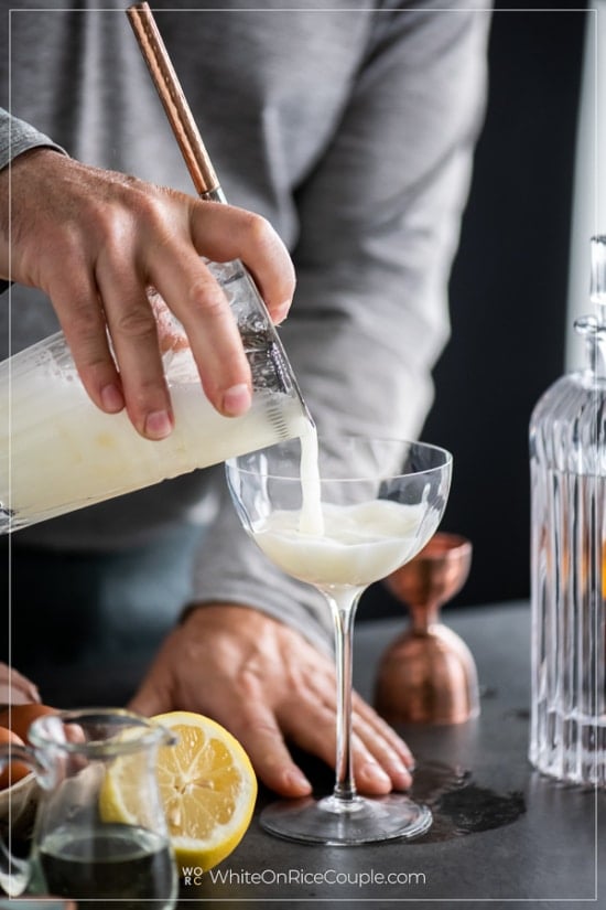 White Lady Classic Cocktail pouring into a glass