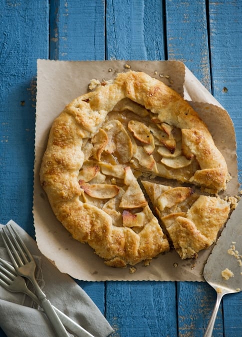 apple galette with brown butter