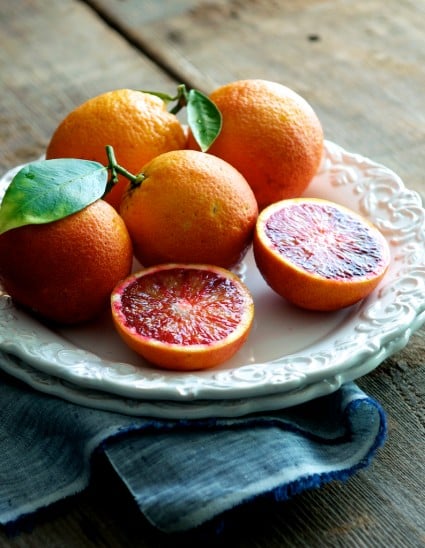 are blood oranges bad for dogs