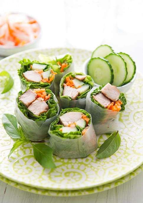 Healthy Garlic Chicken Spring Rolls 