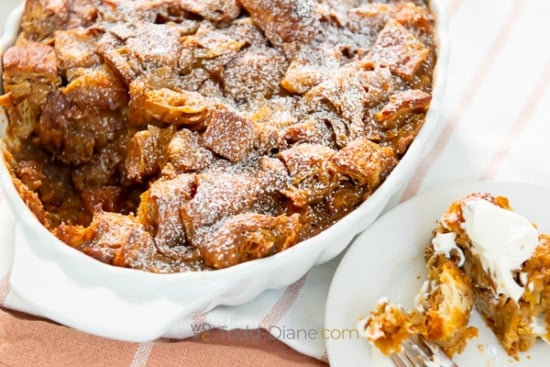 dusting of powdered sugar over bread pudding