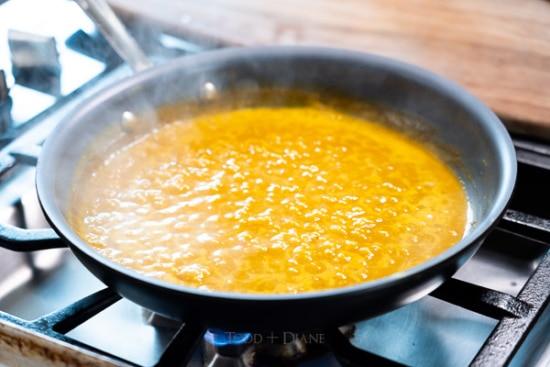 simmering curry sauce
