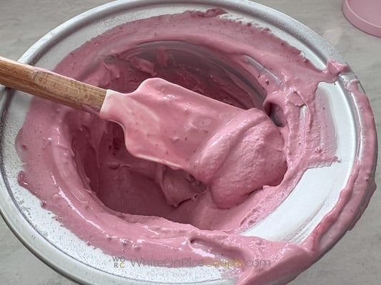 freshly churned ice creawm