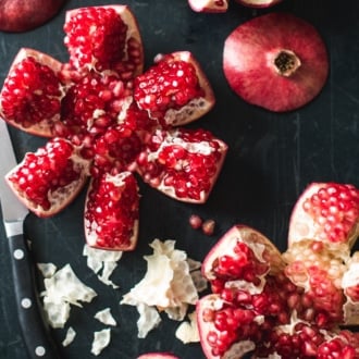 Cool way to shuck pomegranates without making it look like a murder scene | @whiteonrice