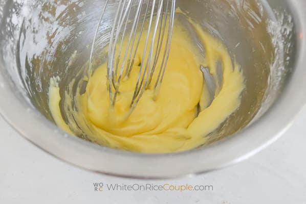 smooth egg sugar mixture