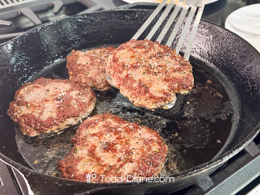cooked lamb patties