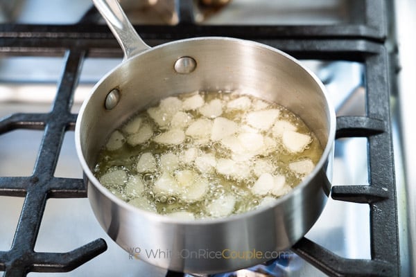 cooking garlic