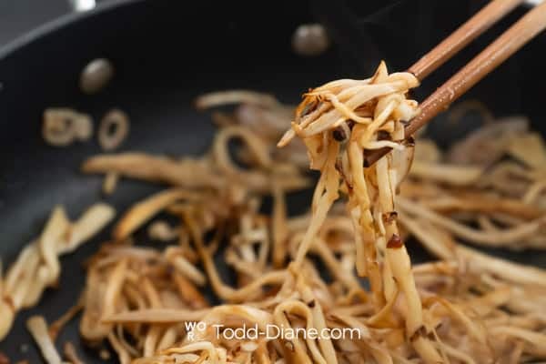 tasting noodles