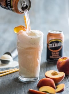 Boozy Peaches-n-Cream Ice Cream Float with Mike's Hard Peach Lemonade | @whiteonrice