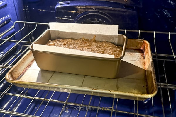 baking persimmon bread in oven