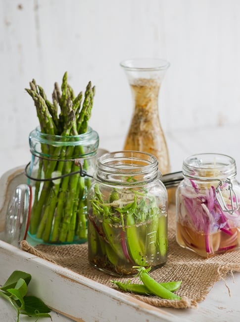 Easy Quick Peas Asparagus Pickles in Fridge on WhiteOnRicecouple.com