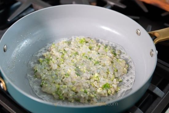 rice paper on pan