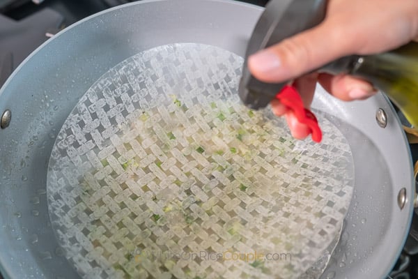 spray over rice paper