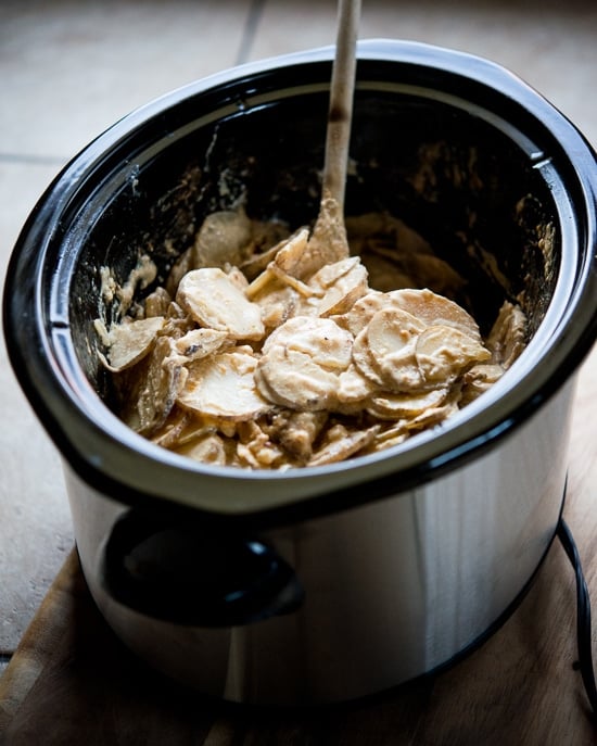 Slow Cooker Scalloped Potatoes by WhiteOnRiceCouple.com