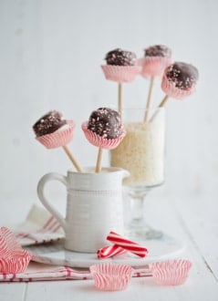 chocolate peppermint pops 